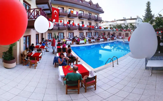 Club Beach Park Hotel
