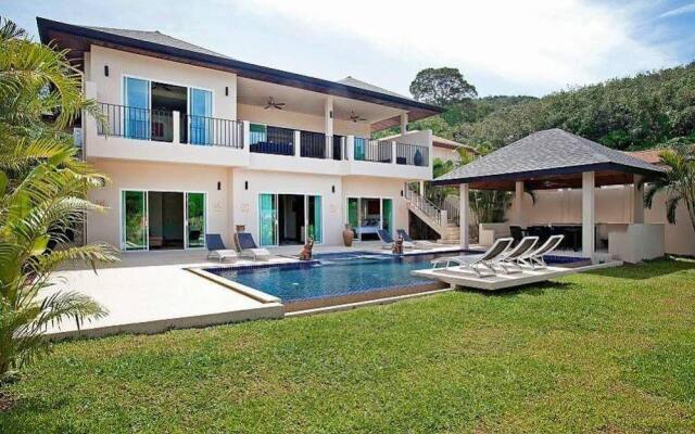 Villa Yok Kiao 6 Bed Staffed Property with Your Own Cook