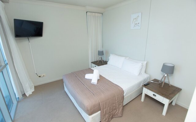 Chevron Renaissance Private Apartments