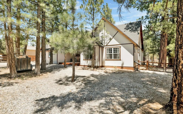 ONE Hundred Pines Ranch #2005