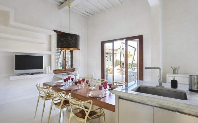 Luxury Apartment in Central Florence