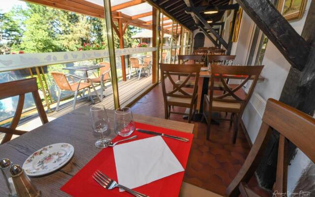 Logis Hôtel Restaurant La Chaumière
