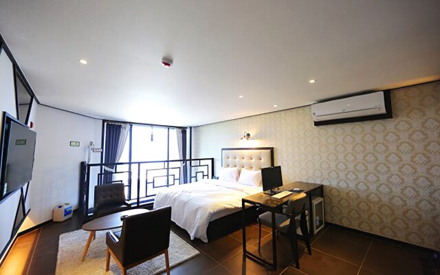 Gangneung Wannabe Pension