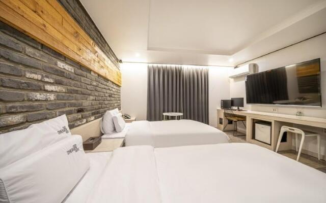 Busan 2 Heaven Dongrae