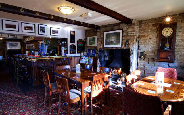 The Hare and Hounds Country Inn