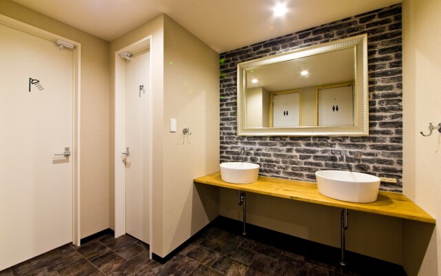 The Structure Hostel & Cafe bar