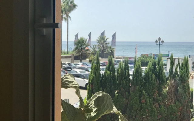 Marbella Beach Luxury apartment