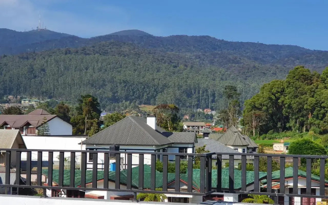 The Edge Luxury Apartment