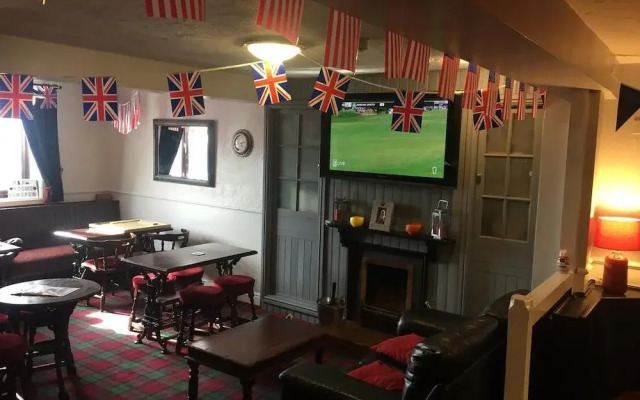 The Crown at Paull