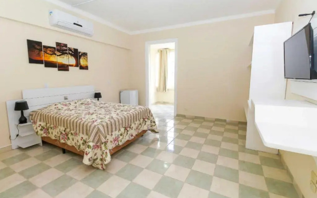 Esplanada Hotel