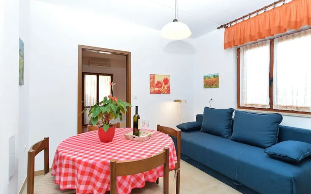 Apartment 1174