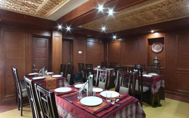 Hotel SADAF