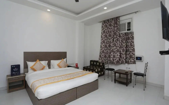 Hotel Gaurav Continental