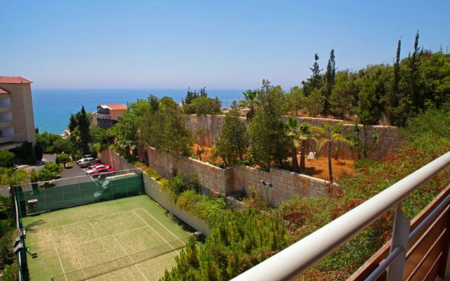 Amathusia Coastal Heights 204