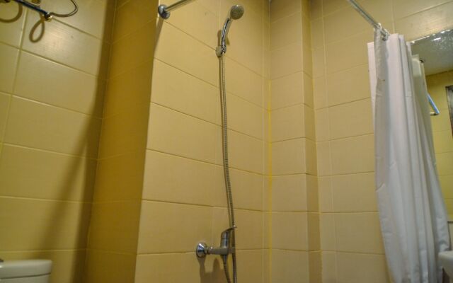 Comfortable 1BR at Saveria BSD City Apartment