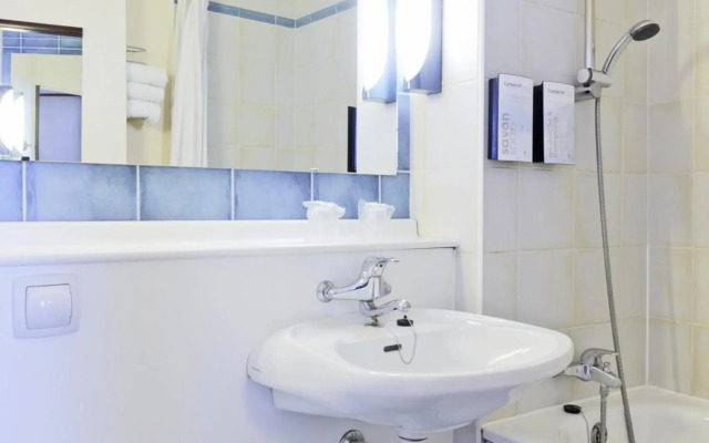 Hotel Campanile Dijon Centre - Gare