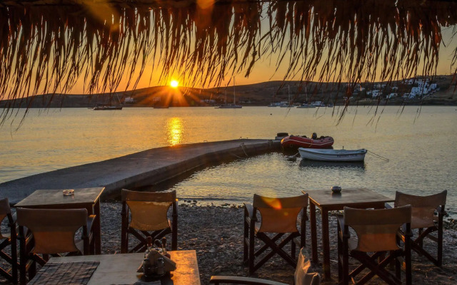 Livadia Hotel