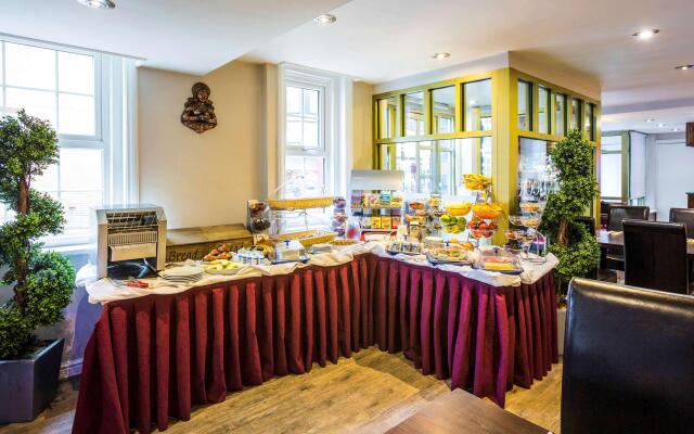 Garner Reading City Centre by IHG