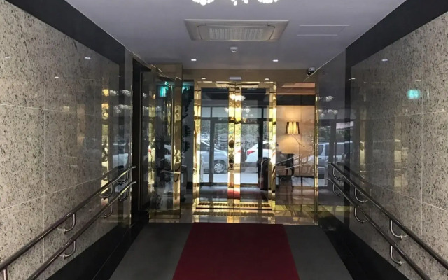 Orsay Business Hotel