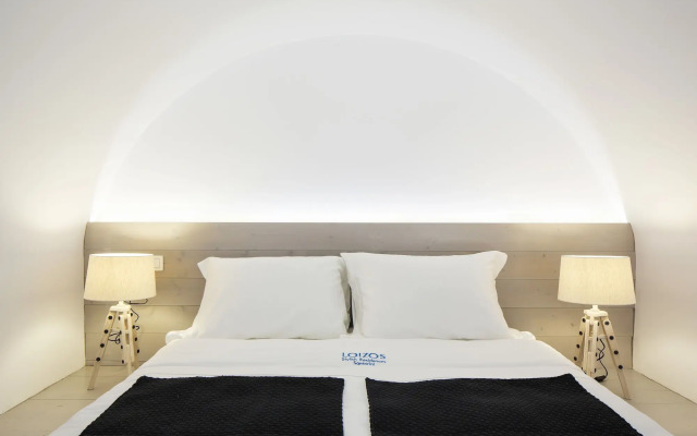 Loizos Apartments