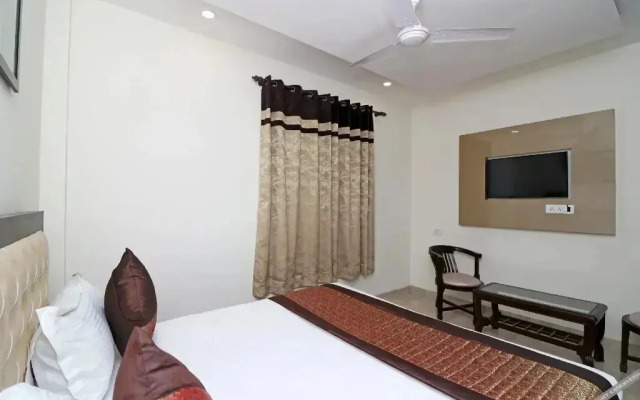 Grand Inn By OYO Rooms