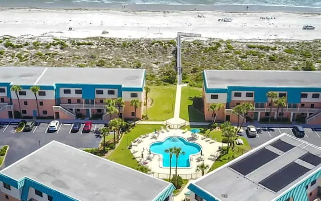 Sea Haven Luxe 2BR Oceanfront Haven