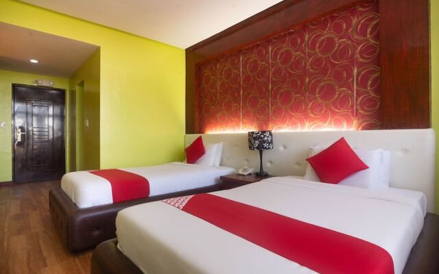 Oyo 159 San Remigio Pensionne Suites