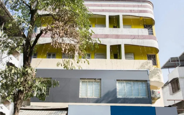 Royal Inn By OYO Rooms