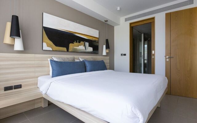 Oceanstone Phuket by Holy Cow 604