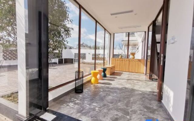 Shanghai Man Ye Garden Resort