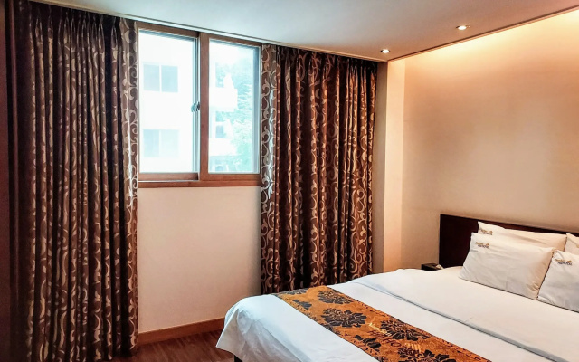 Namsan Hill Hotel