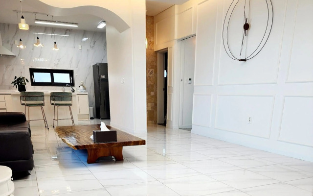 Preun Jeju Pension