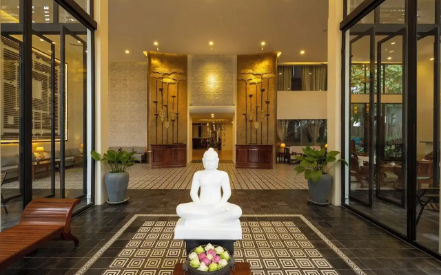 Yasodharapura Residence