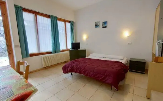 Happy Holidays Marilleva 1400