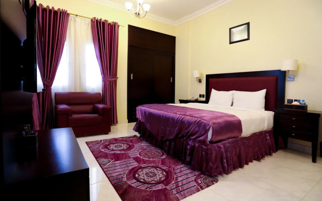 Remas Hotel Suites