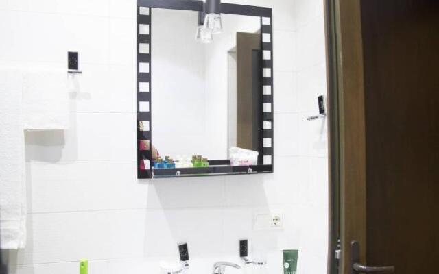 88 Davit Aghmashenebeli Avenue