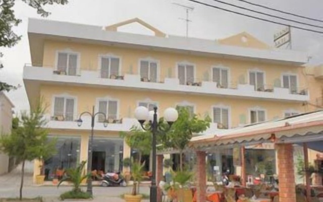 Hotel Kiani Akti