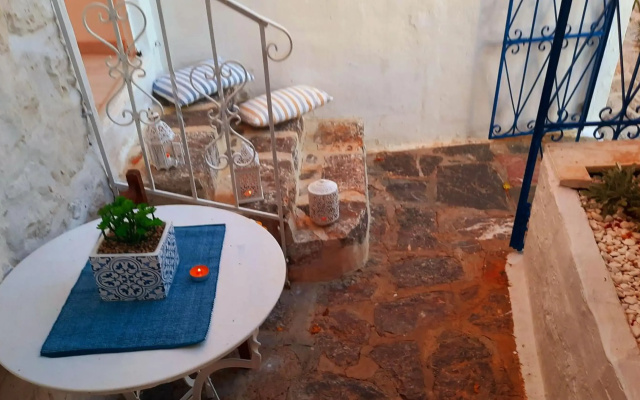 Zoe Apartments No 7 , Hydra Island Greece