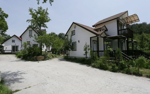 Gangneung Baugol Pension