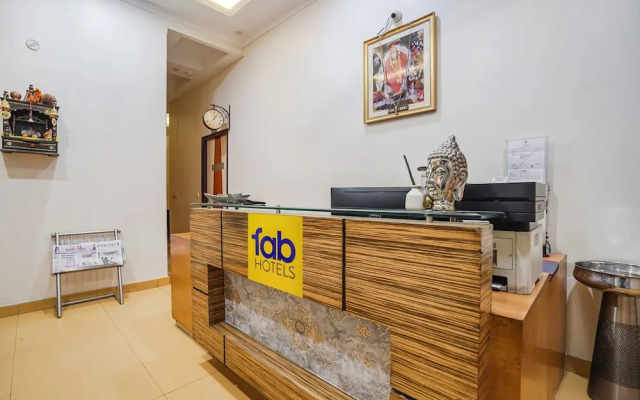 Fabhotel Rivlet Premium