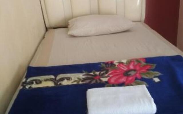 Sapo Karo Rest House
