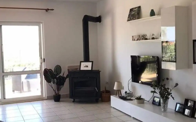 Modern Apartment in Seget Donji With View of the Sea