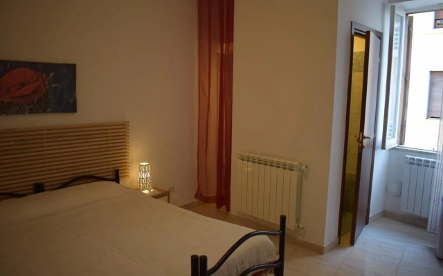 Mia Lodge B&B Hostel