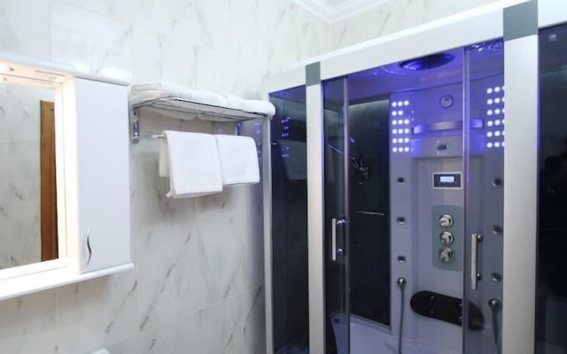 Boomerang Business Hotel