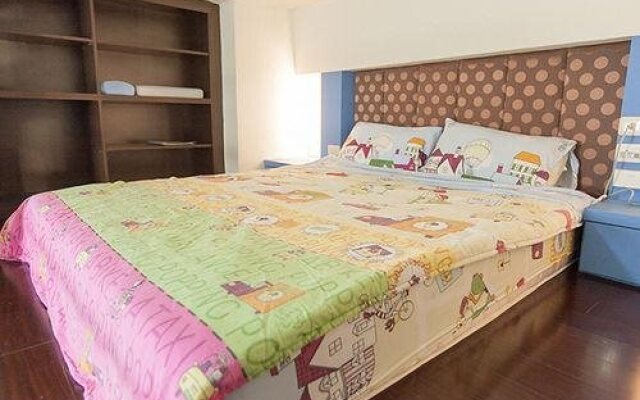 Kaohsiung near Main station - Girl House Bali style Quad room