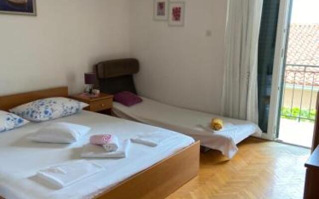 Apartmani Amila-Pisak