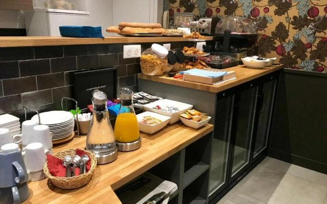 Hotel Excelsior Batignolles