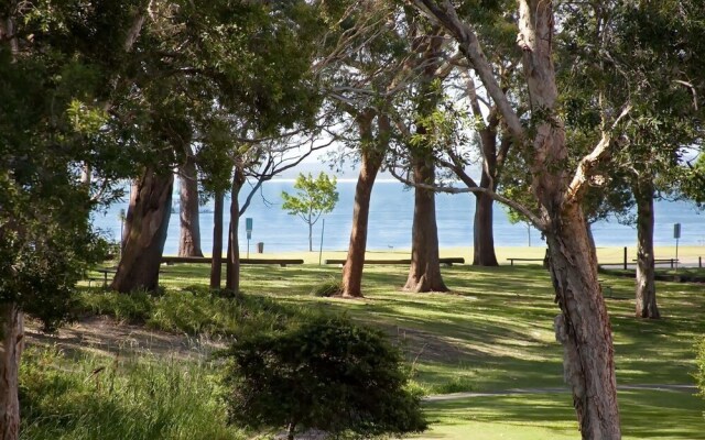 Bay Parklands, Unit 44/2 Gowrie Avenue