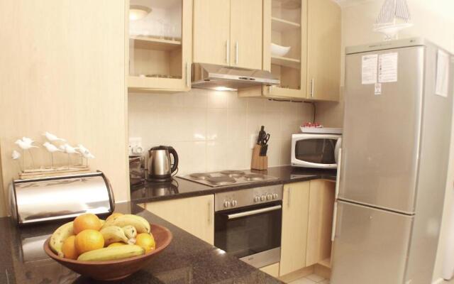 Point Village Accommodation - Santos 57