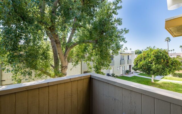 Stylish 1BR Apt Old Town by WanderJaunt